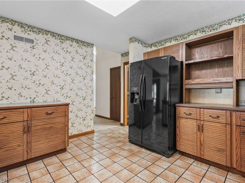 3626 Antoinette Drive, Cuyahoga Falls, OH 44223 Photo 20