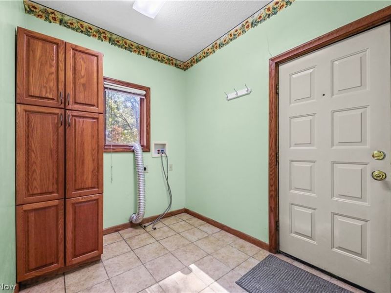 3626 Antoinette Drive, Cuyahoga Falls, OH 44223 Photo 24