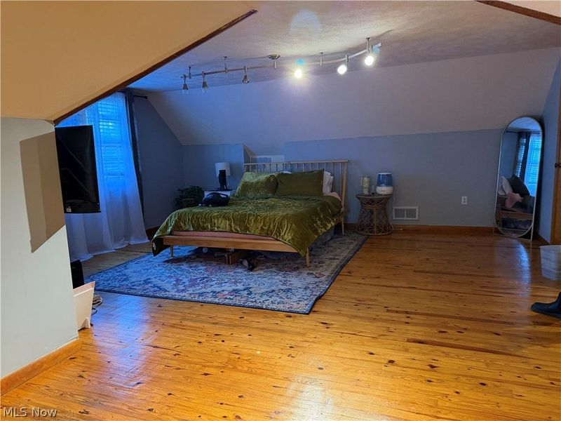 6814 York Road, Parma Heights, OH 44130 Photo 14