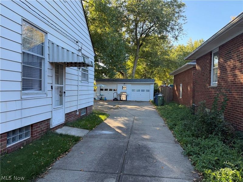 6814 York Road, Parma Heights, OH 44130 Photo 19