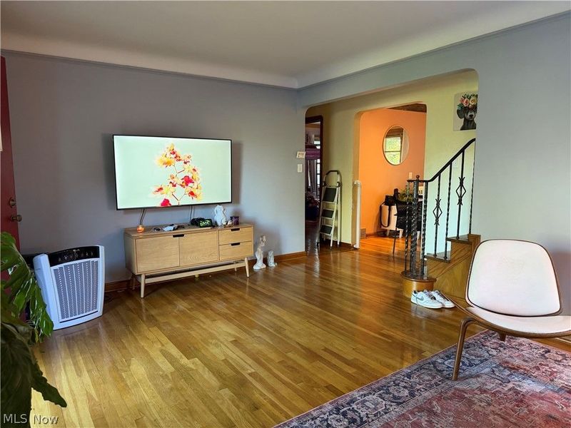 6814 York Road, Parma Heights, OH 44130 Photo 2