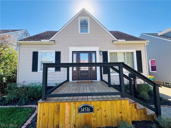 14516 Tabor Avenue , Maple Heights, OH 44137