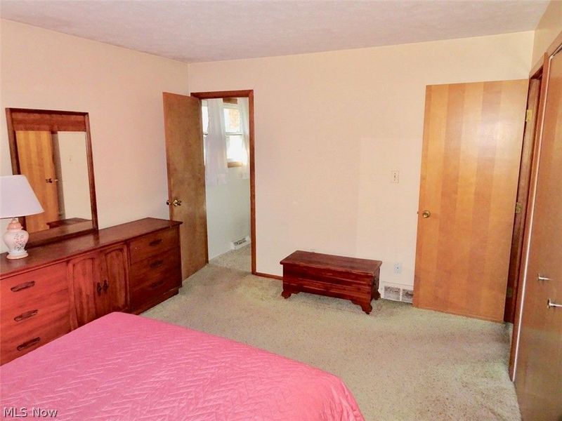 6905 Day Drive, Parma, OH 44129 Photo 14
