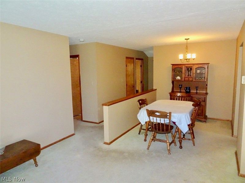 6905 Day Drive, Parma, OH 44129 Photo 3