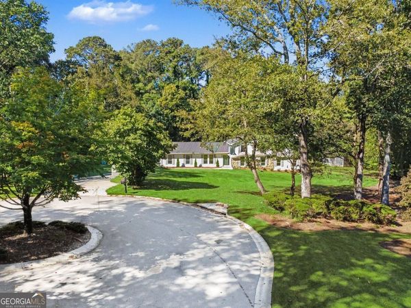 3852 Chattawood Drive NW, Duluth, GA 30096