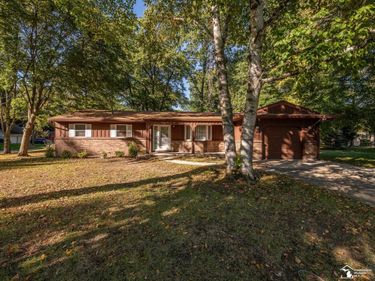 1422 Bedford Drive, Temperance, MI 00000