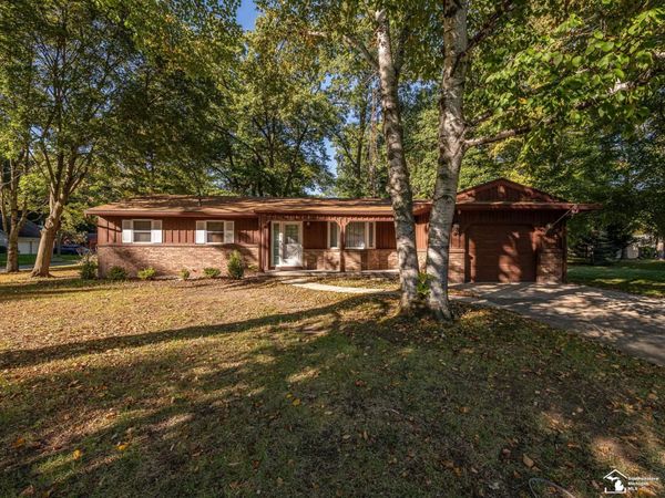 1422 Bedford Drive, Temperance, MI 00000