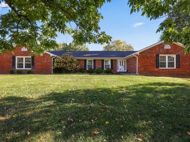 2828 Dan Patch Drive, Lexington, KY 40511