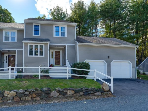 153 Laurelwood Drive, Unit 153, Hopedale, MA 01747