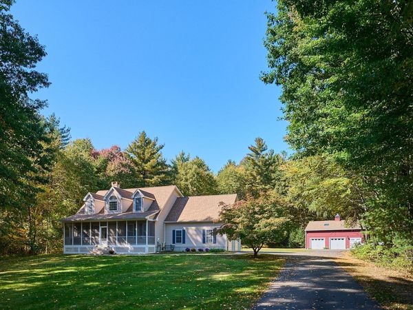 141 Pomeroy Meadow Road, Southampton, MA 01073