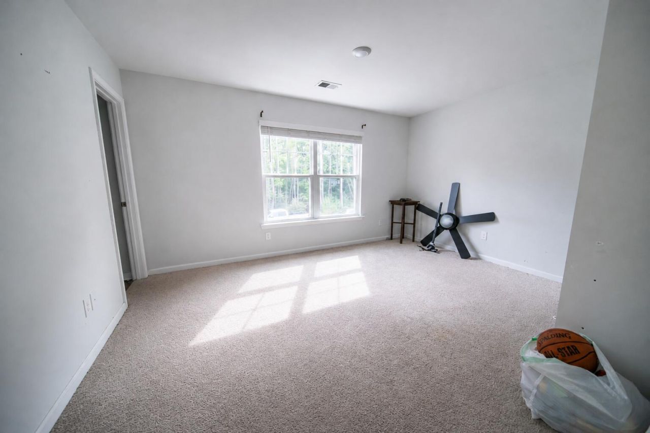 145 Spencer Circle Photo 18