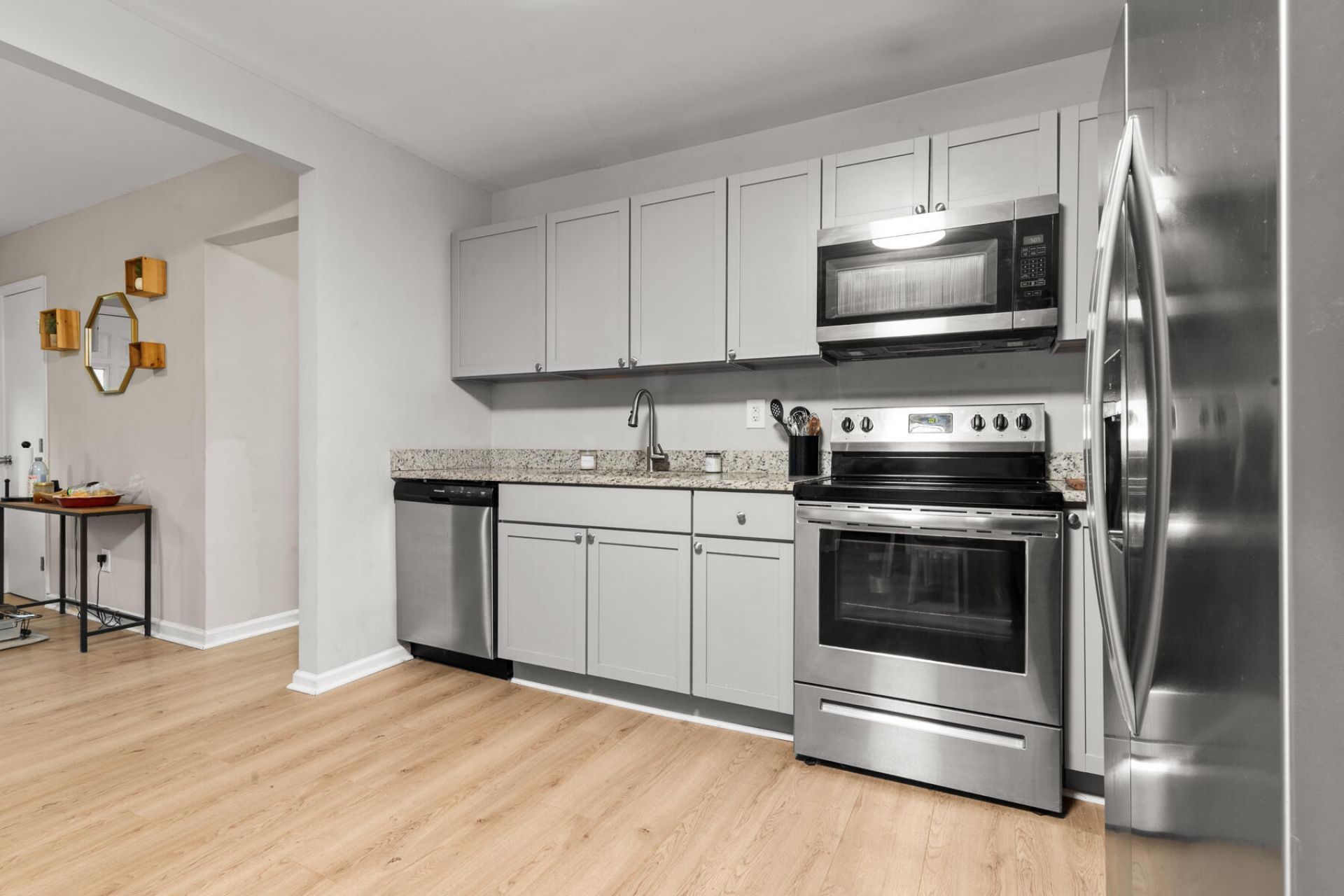 120 Lisa Drive Photo 12