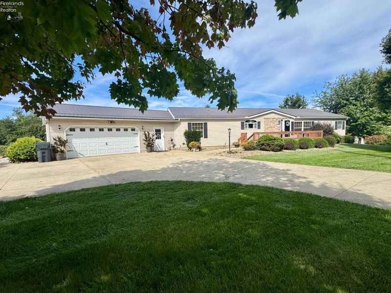 13807 State Route 61, Collins, OH 44826 Photo 1