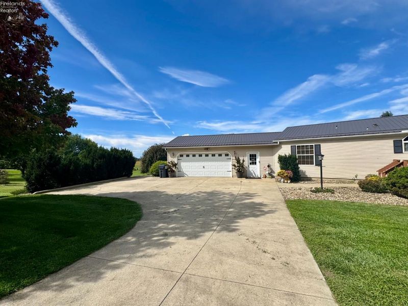 13807 State Route 61, Collins, OH 44826 Photo 6
