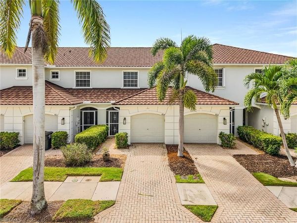 8614 Athena CT , LEHIGH ACRES, FL 33971