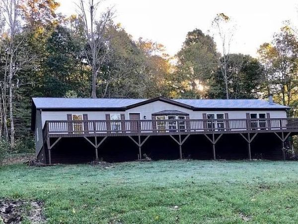 9084 Township Road 169 NE, New Lexington, OH 43764