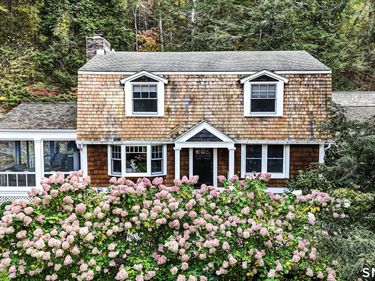 102 Westwoods , Unit 1, Sharon, CT 06069