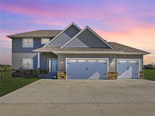 1611 92nd Street, New Richmond, WI 54017