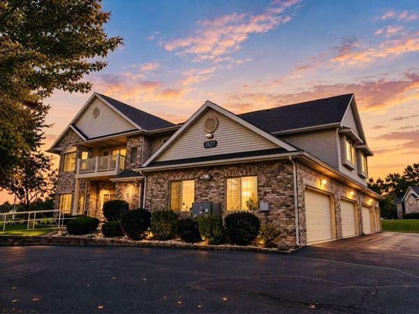 1527 Summerset DRIVE, Unit 91, Mount Pleasant, WI 53406