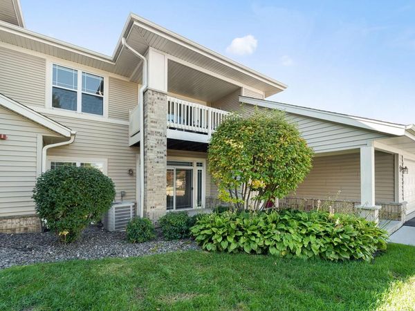 9313 S Cobblestone WAY, Unit H, Franklin, WI 53132