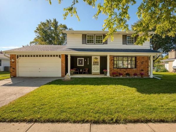1135 Wisteria LANE, Waukesha, WI 53189