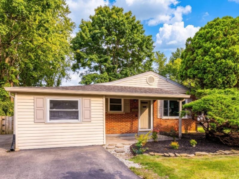 19 Miamiview Drive, Loveland, OH 45140 Photo 1