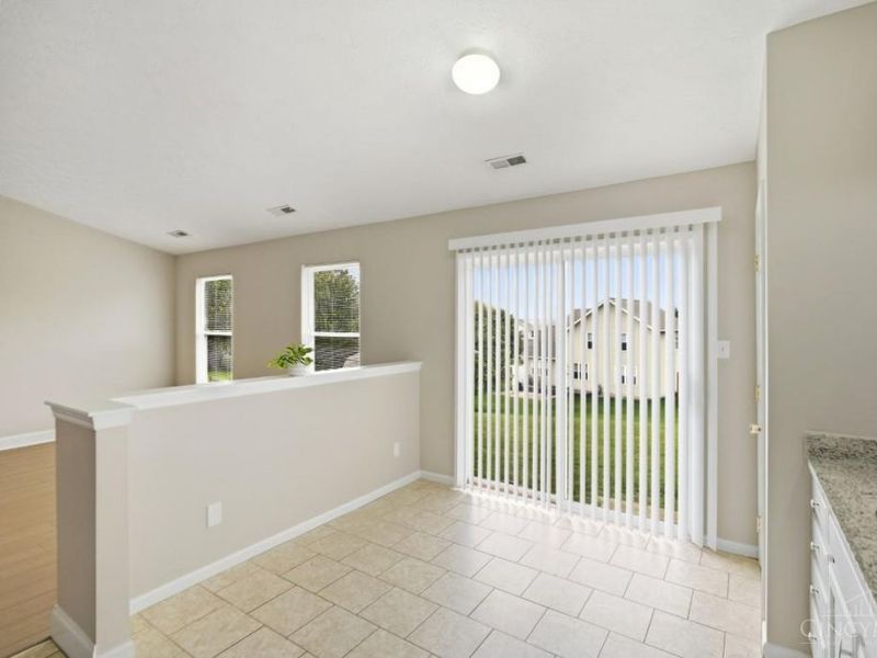 275 Keswick Drive, Monroe, OH 45050 Photo 11