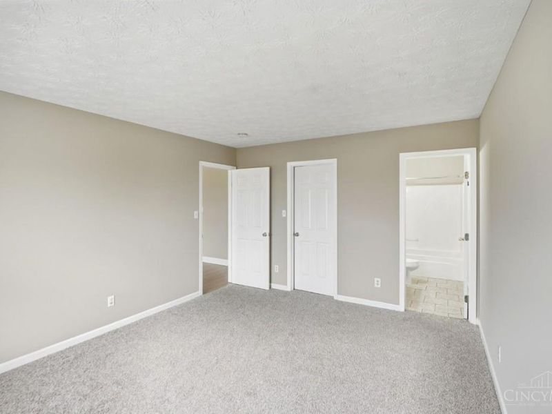 275 Keswick Drive, Monroe, OH 45050 Photo 14