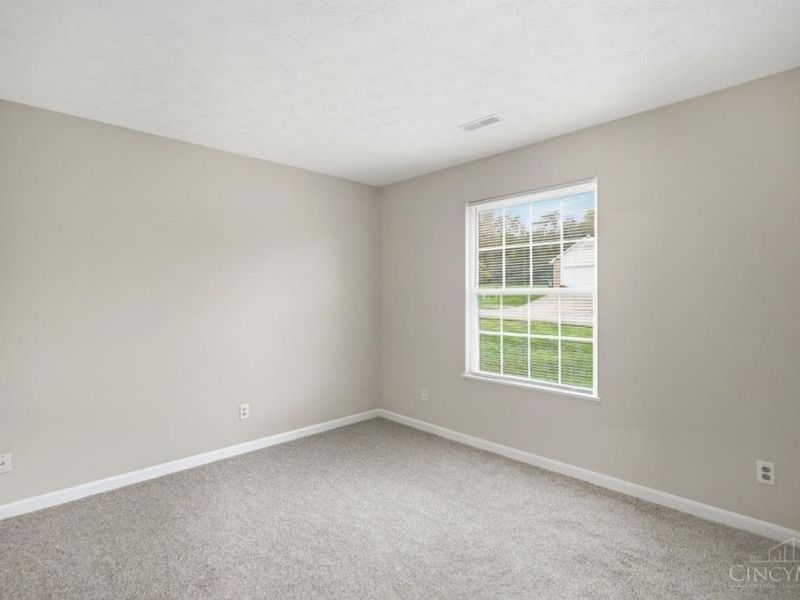 275 Keswick Drive, Monroe, OH 45050 Photo 19