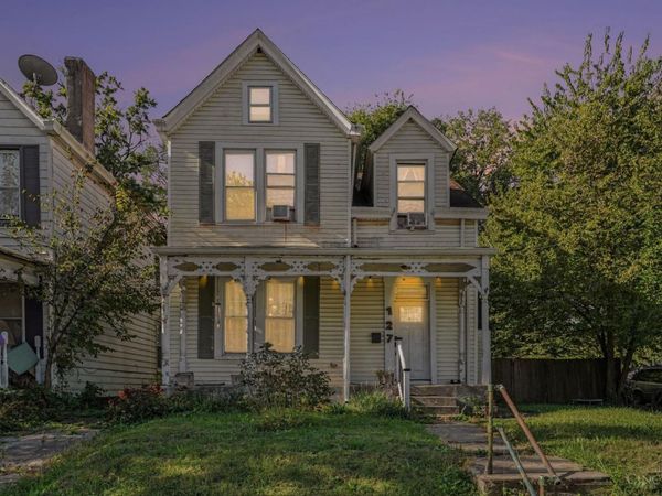 127 W 64th Street, Cincinnati, OH 45216