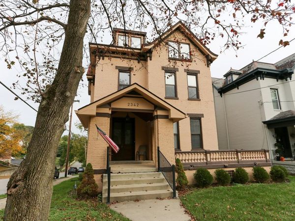 2342 Upland Place, Cincinnati, OH 45206