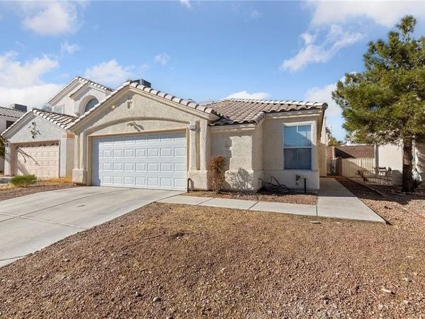 1729 Villa Vista Way , Las Vegas, NV 89128