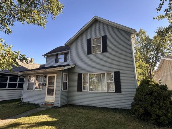 727 W Garfield Avenue, Elkhart, IN 46516
