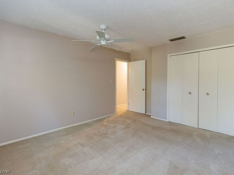 1717 Walnut Lane, Unit 8-52, Rocky River, OH 44116 Photo 36
