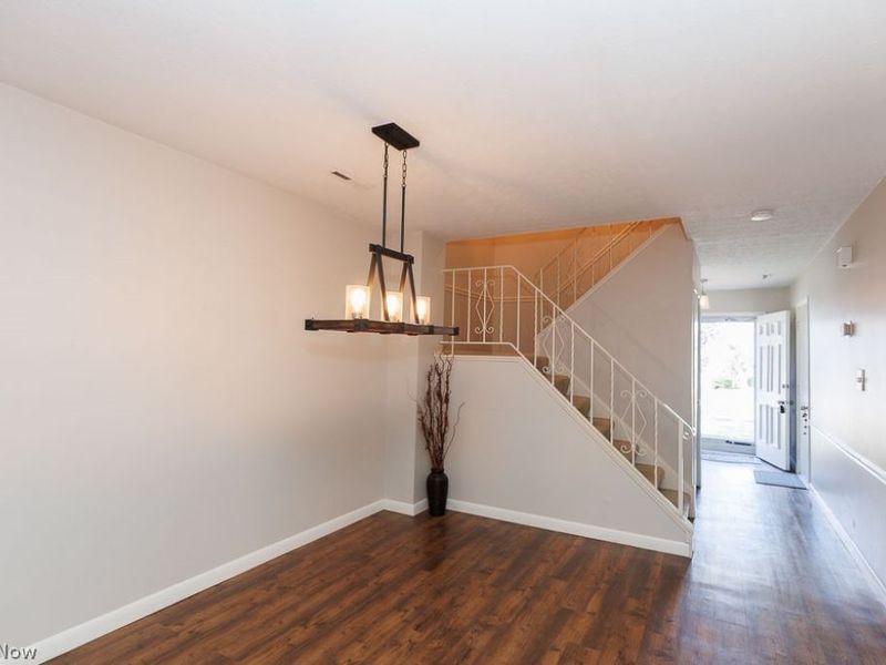 1717 Walnut Lane, Unit 8-52, Rocky River, OH 44116 Photo 4