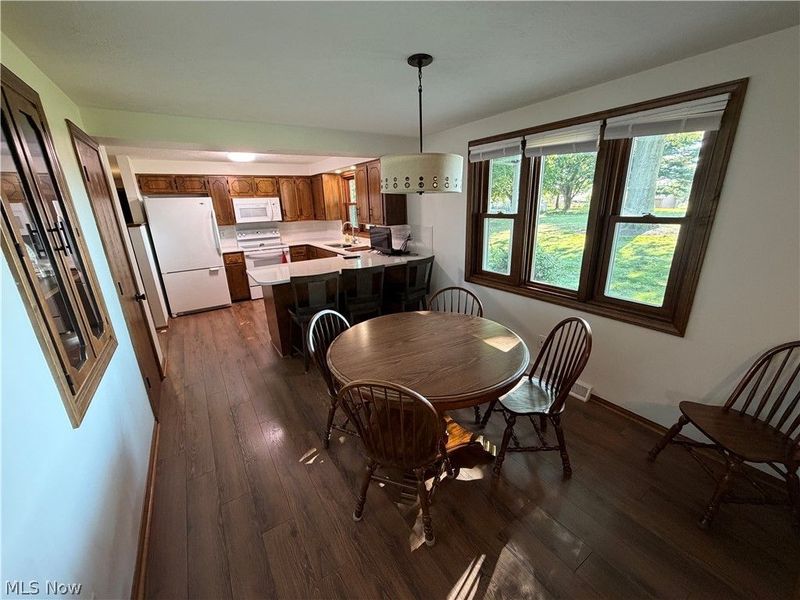 5319 Tanglewood Drive NE, Louisville, OH 44641 Photo 15