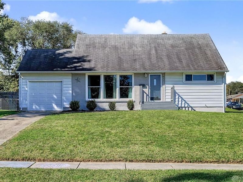 195 Barrington Drive, Hamilton, OH 45013 Photo 3