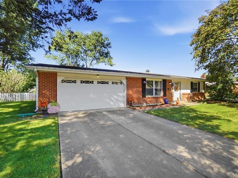 807 Albert Street, Englewood, OH 45322 Photo 3
