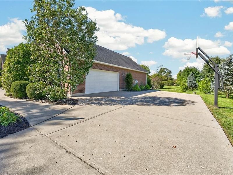 1863 Pence Ridge Court, Turtlecreek Township, OH 45036 Photo 69