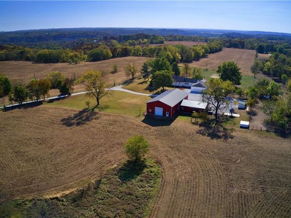 19904 Rattlesnake Road, Richmond, MO 64085