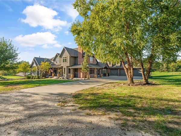 20540 Pflumm Road, Bucyrus, KS 66013