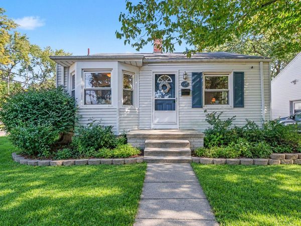 2280 Royal Avenue, Berkley, MI 48072