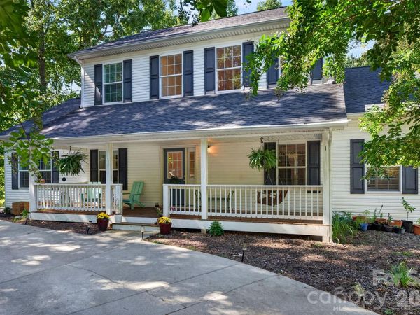 9 Gollum Drive , Fairview, NC 28730
