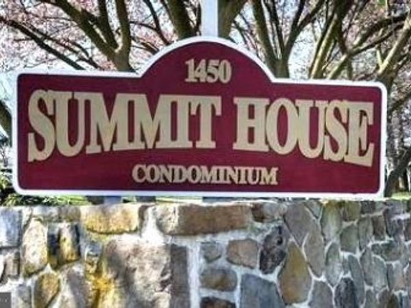 668 SUMMIT HOUSE , Unit 668, WEST CHESTER, PA 19382
