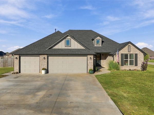 14262 N 72nd East Avenue E, Collinsville, OK 74021