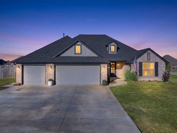 14262 N 72nd East Avenue E, Collinsville, OK 74021