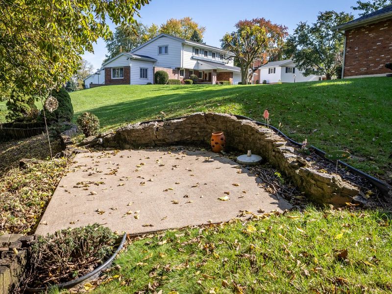 310 Ron Aire Drive, Piqua, OH 45356 Photo 14