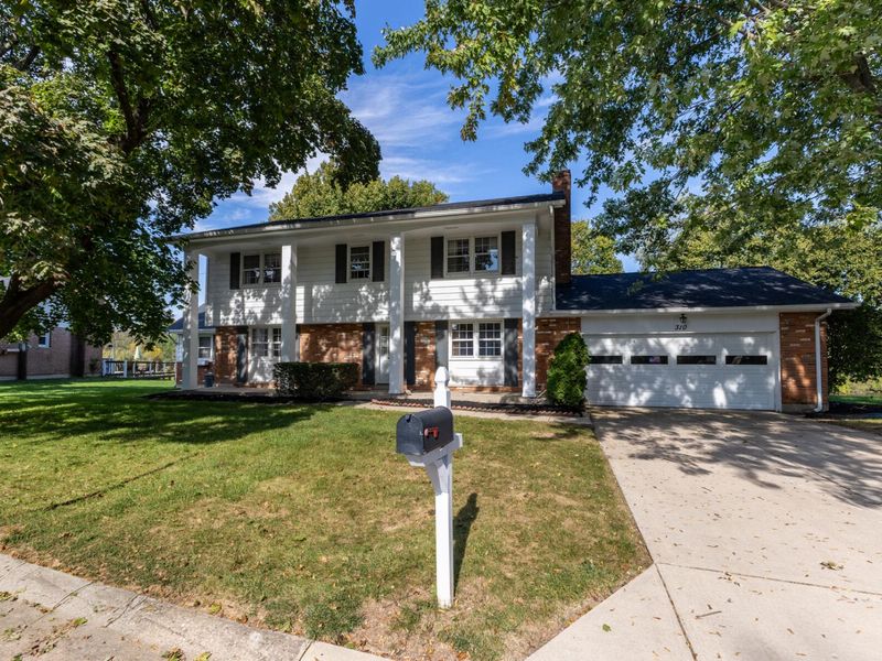 310 Ron Aire Drive, Piqua, OH 45356 Photo 2