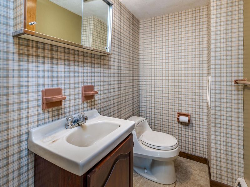 310 Ron Aire Drive, Piqua, OH 45356 Photo 35