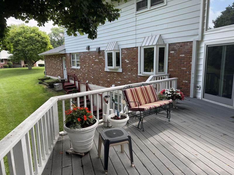 310 Ron Aire Drive, Piqua, OH 45356 Photo 4